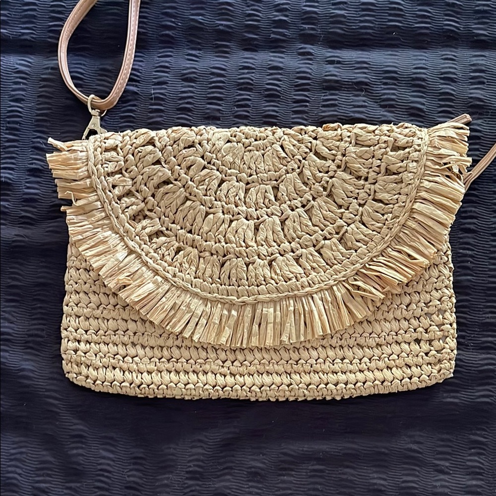 Stylish Tan Woven Fringe Bag